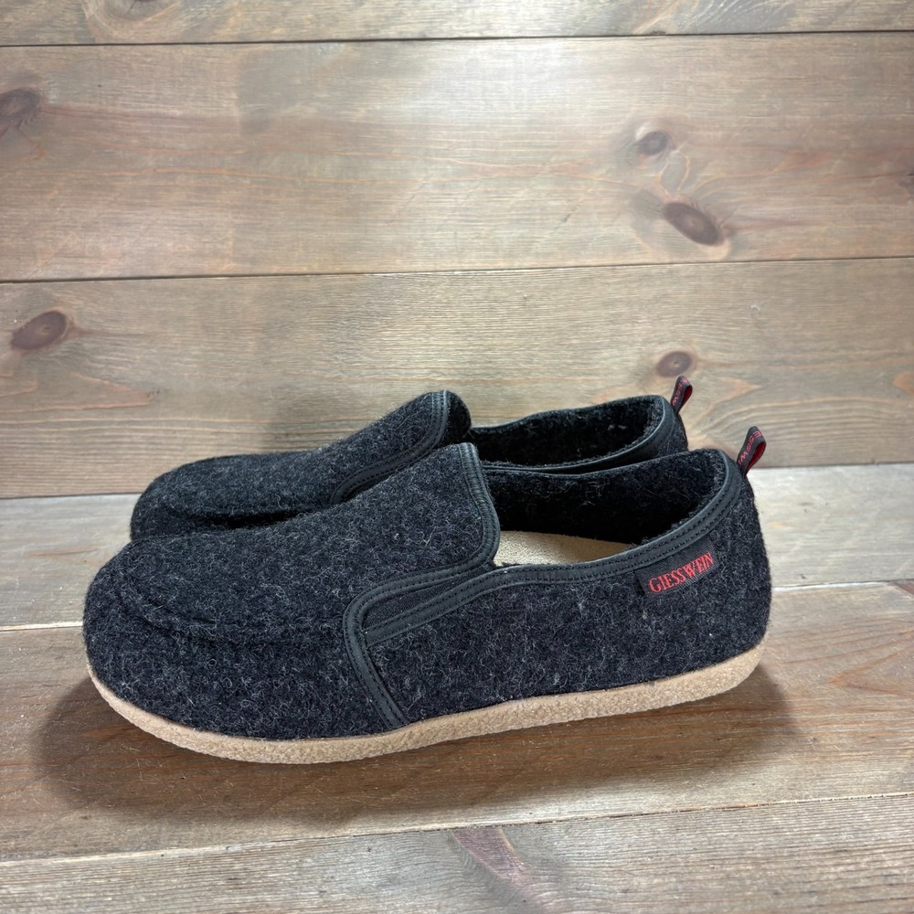 Giesswein Womens size 39 shoes Black Wool Felt Slip On Moccasin house Slippers
